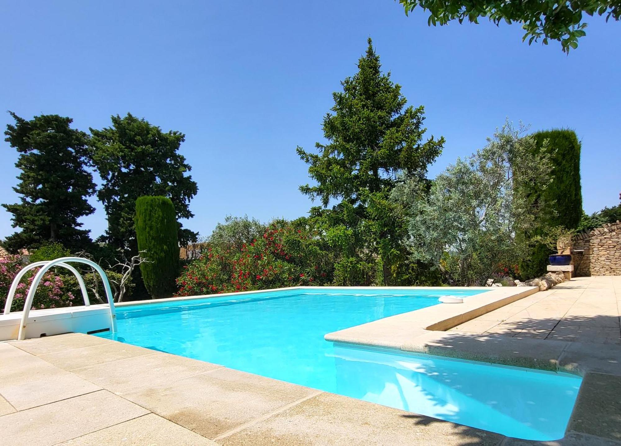 La Massette du Cheval Blanc Villa de caractère en pierre sèche LʼIsle-sur-la-Sorgue Esterno foto